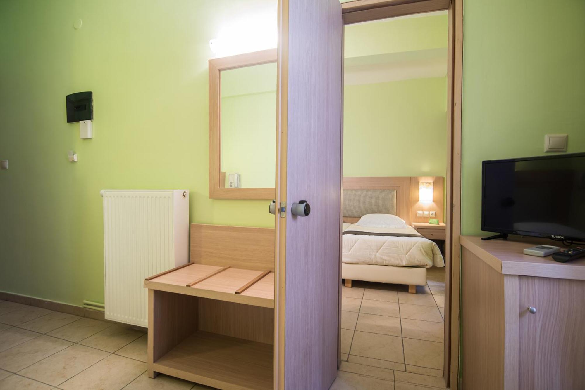 Hotel Leto Делфи Екстериор снимка
